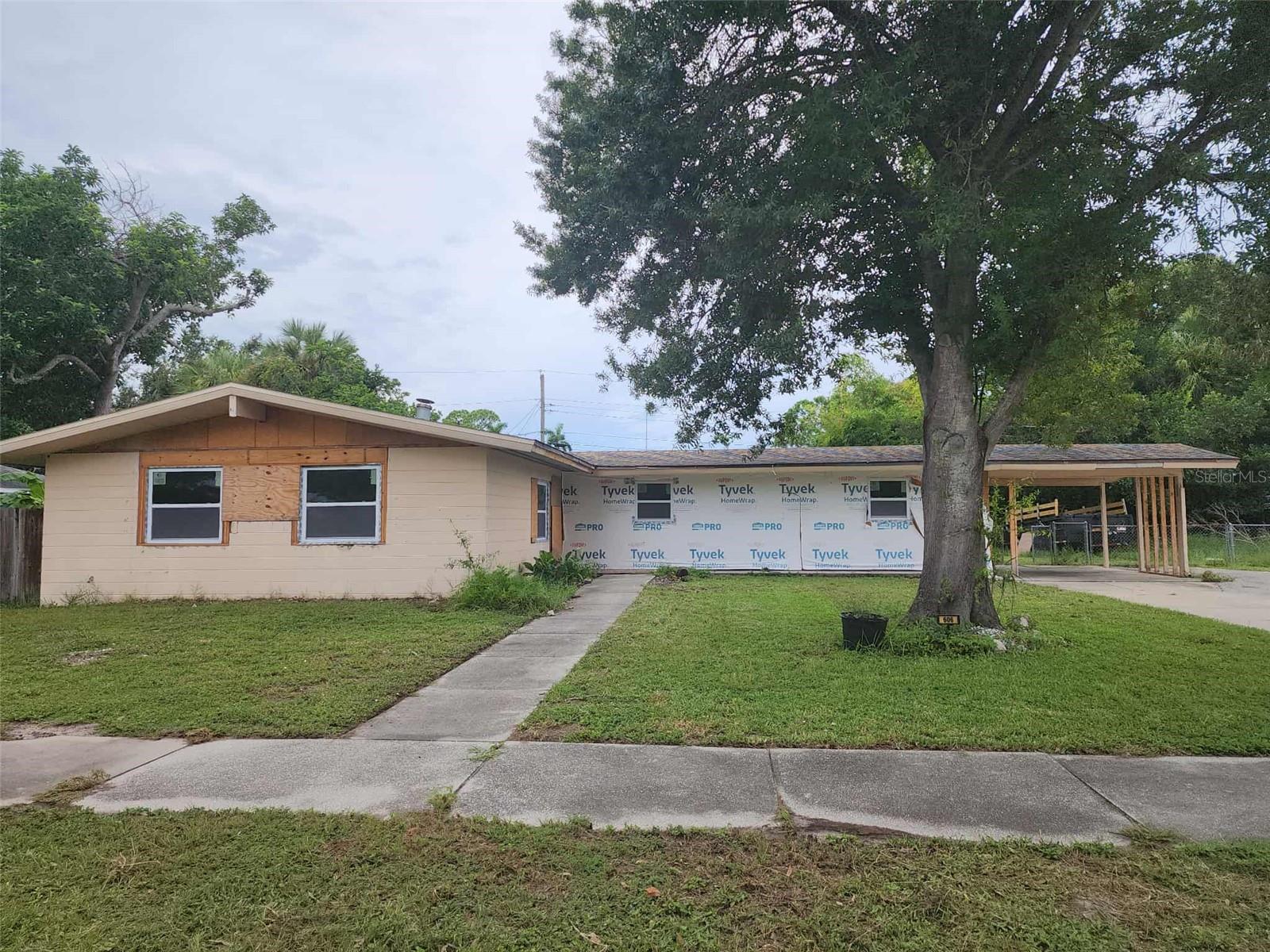 KENILWORTH - Residential