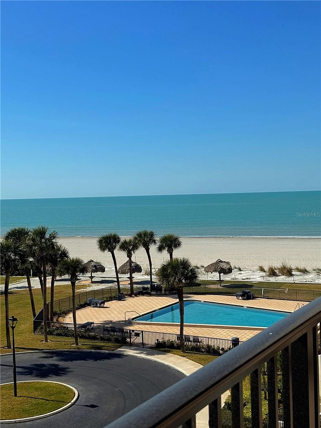 Photo of 1460 Gulf Boulevard #411, Clearwater Beach, FL 33767 (MLS # TB8473371)