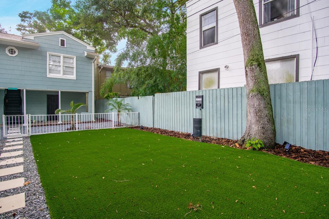 KINYON & WOODS ADD - Residential Income