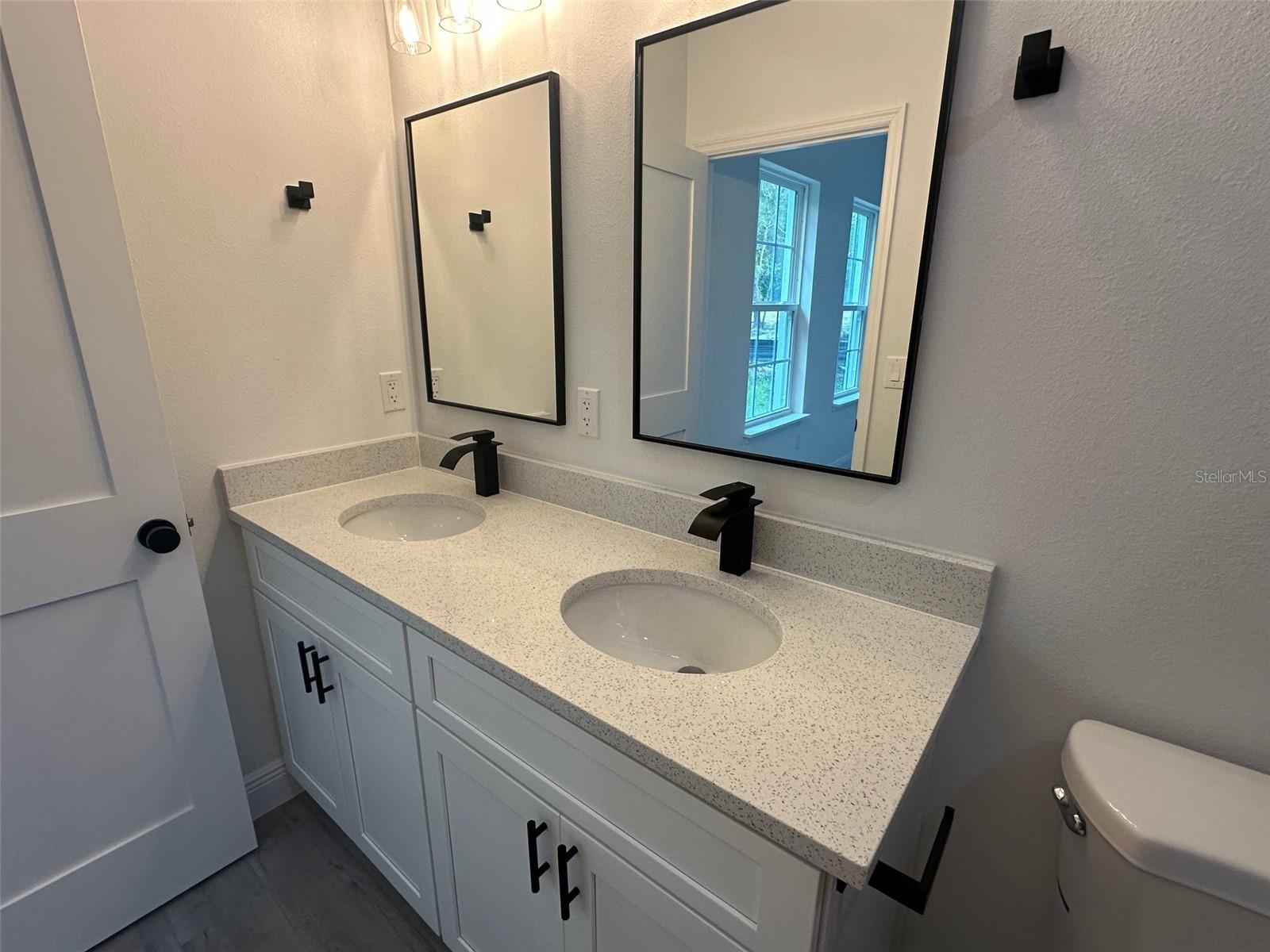 CITRUS SPGS UNIT 27 - Residential