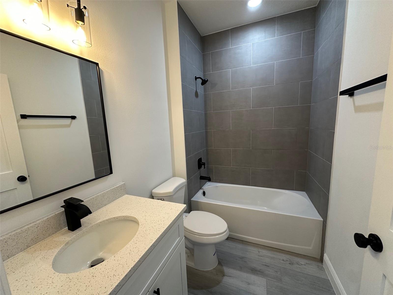 CITRUS SPGS UNIT 27 - Residential