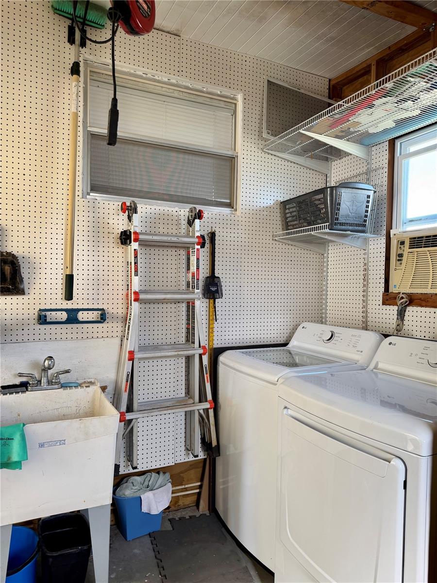 EDGEWATER PINES ROC INC UNREC - Residential