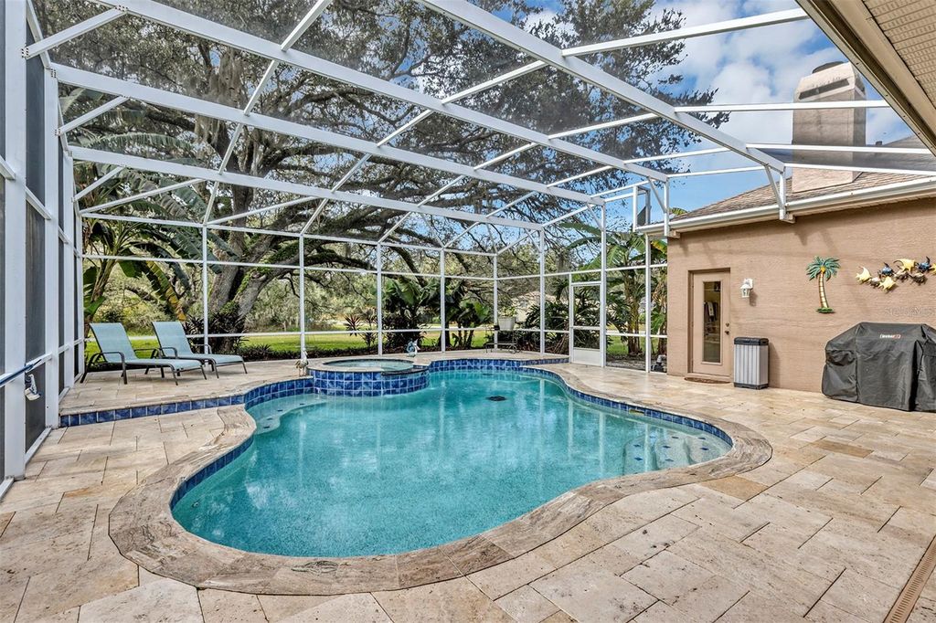 Photo of 380 Speyside Lane, Apopka, FL 32712 (MLS # O6371767)