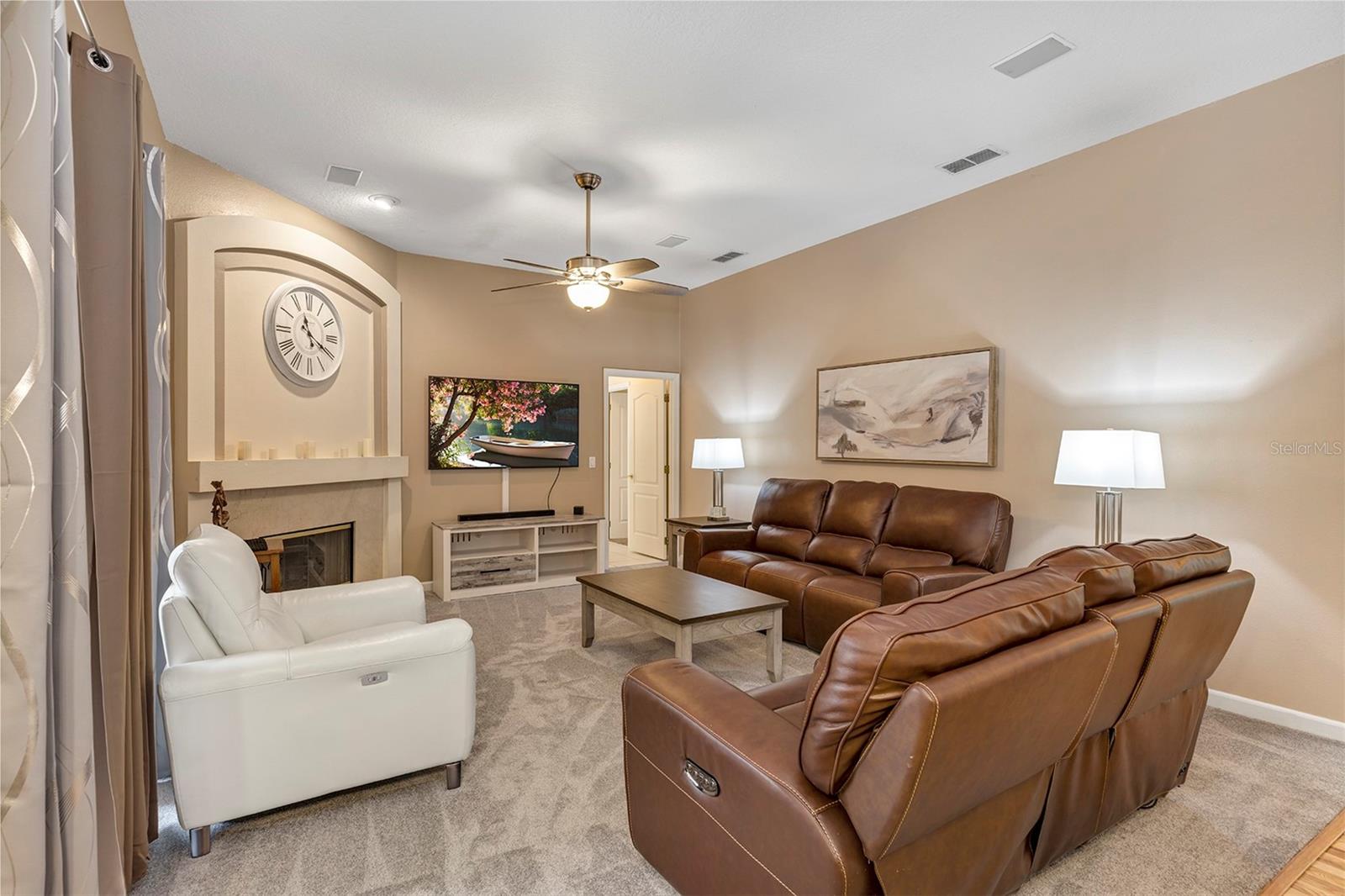 ROCK SPRINGS RIDGE PH 1 - Residential