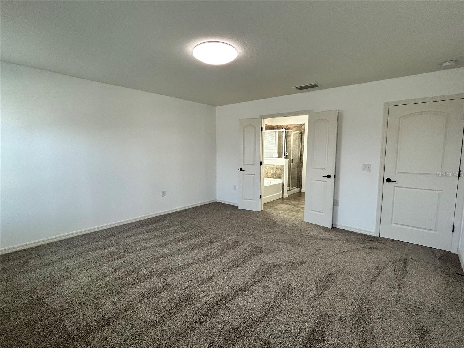 MIRABELLA - Residential Lease