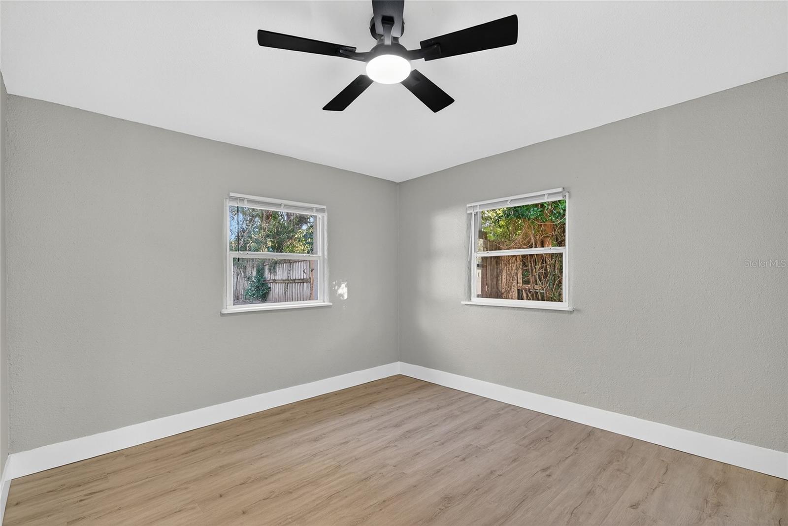 HENDRY & KNIGHTS ADD TO - Residential