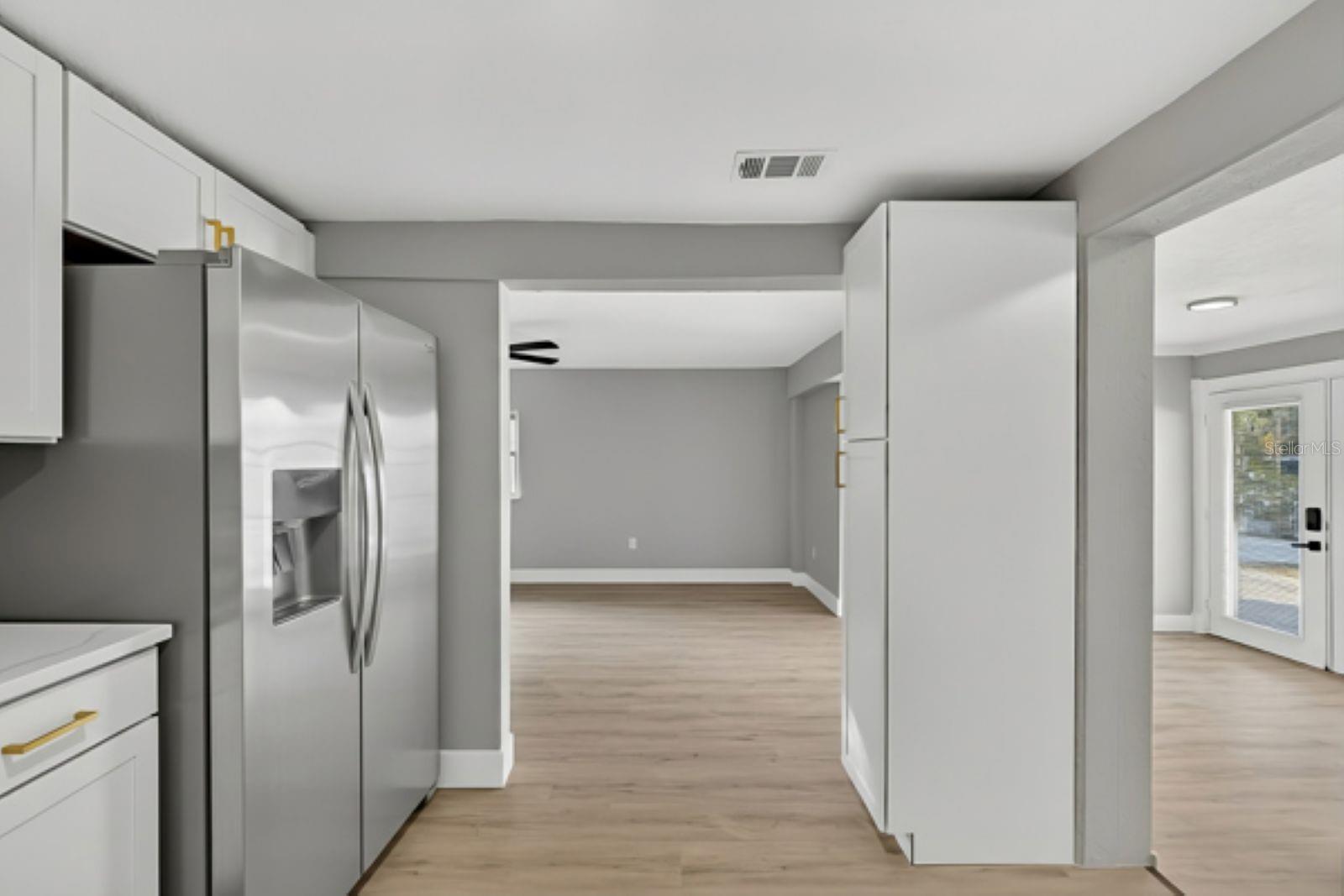 HENDRY & KNIGHTS ADD TO - Residential