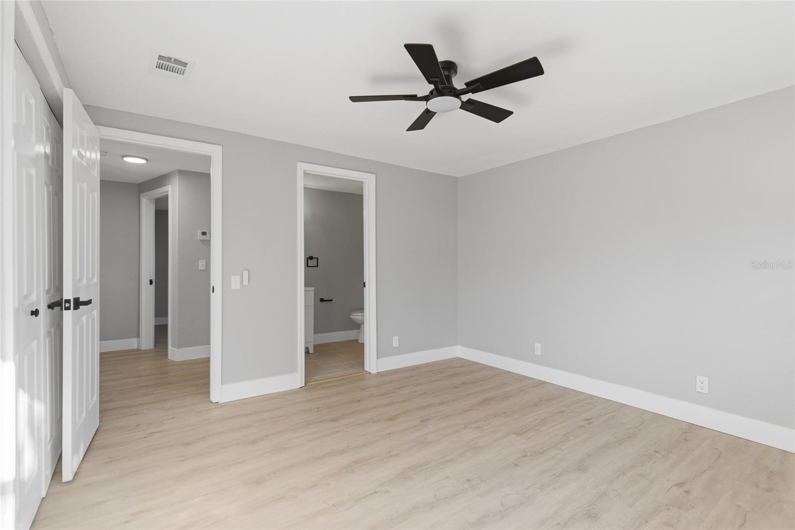 HENDRY & KNIGHTS ADD TO - Residential