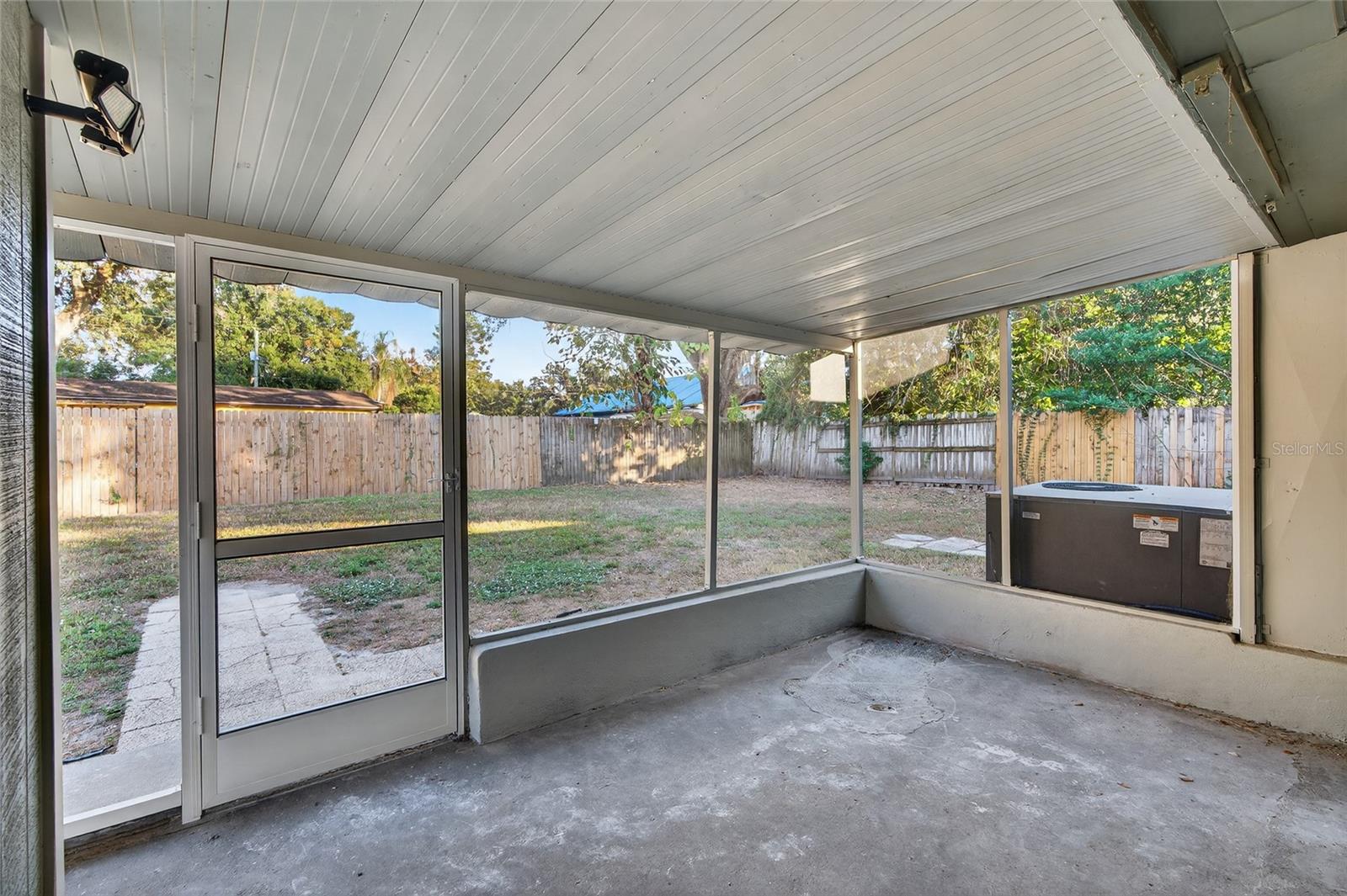 HENDRY & KNIGHTS ADD TO - Residential