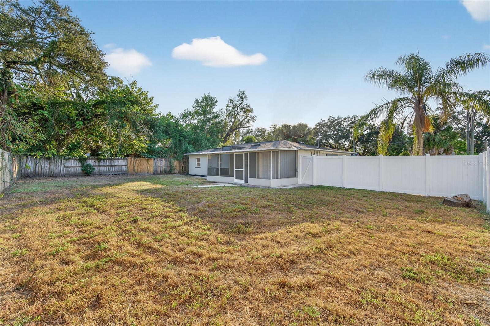 HENDRY & KNIGHTS ADD TO - Residential