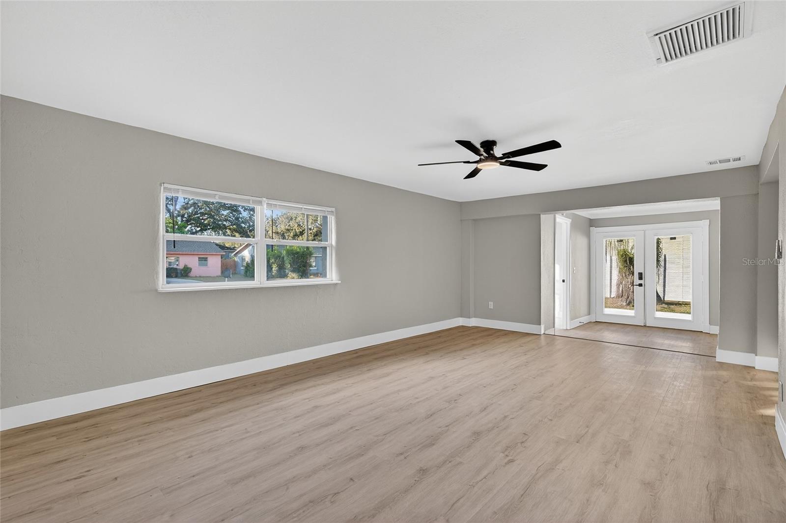 HENDRY & KNIGHTS ADD TO - Residential