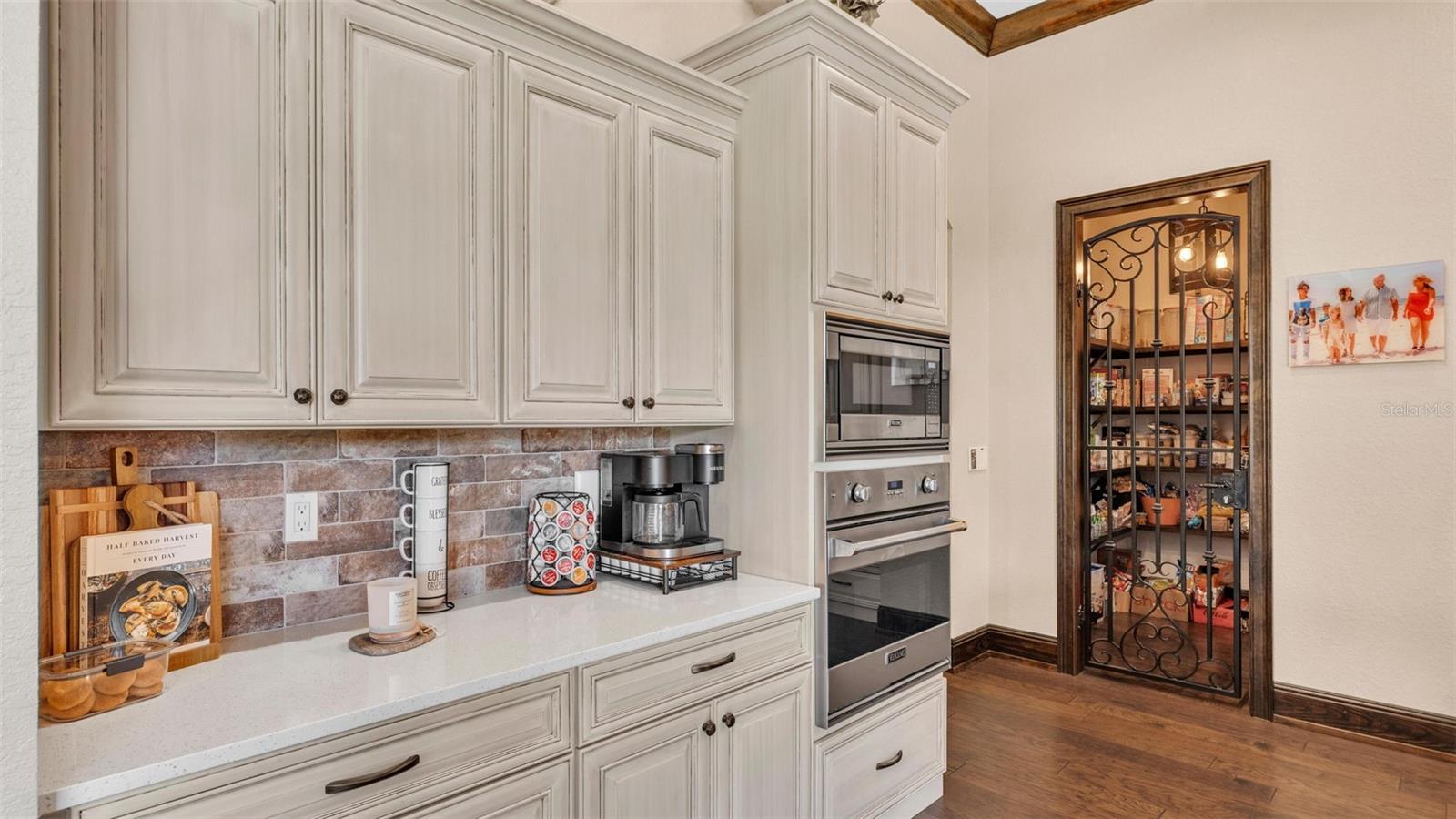 CASE PLACE II - Residential