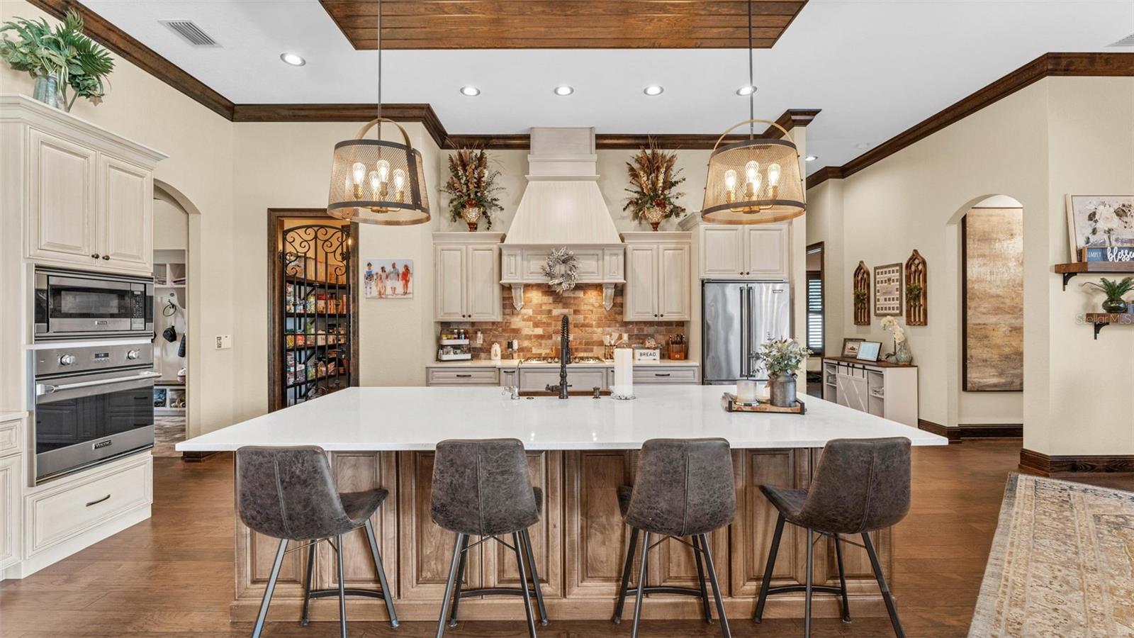 CASE PLACE II - Residential