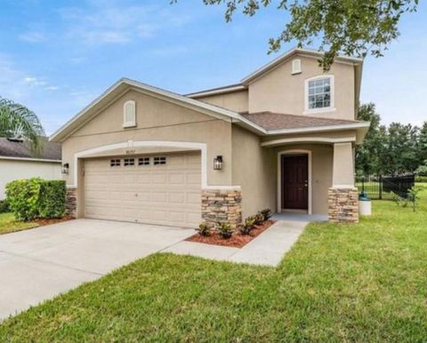 Photo of 30737 White Bird Avenue, Wesley Chapel, FL 33543 (MLS # TB8527521)