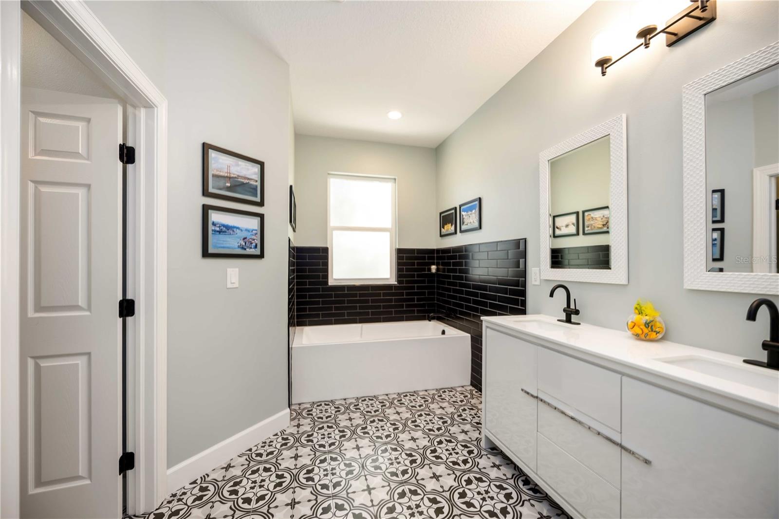 PORT CHARLOTTE SUB 12 - Residential