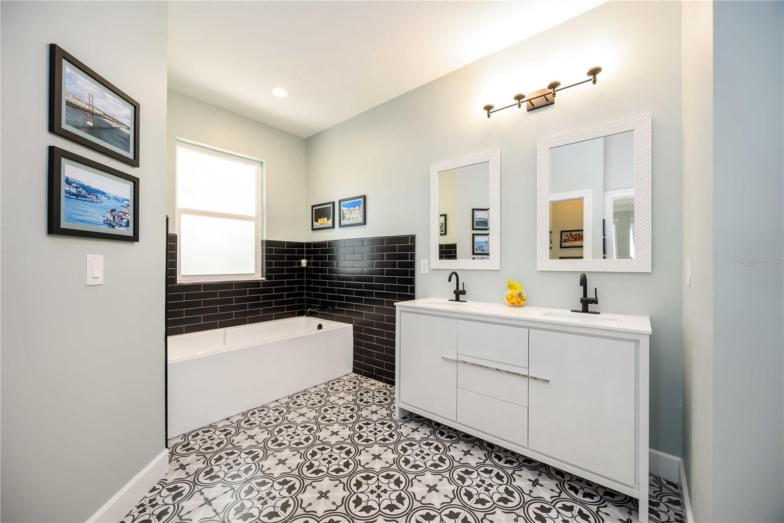 PORT CHARLOTTE SUB 12 - Residential