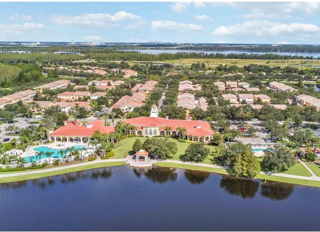 VILLAGEWALK - Residential