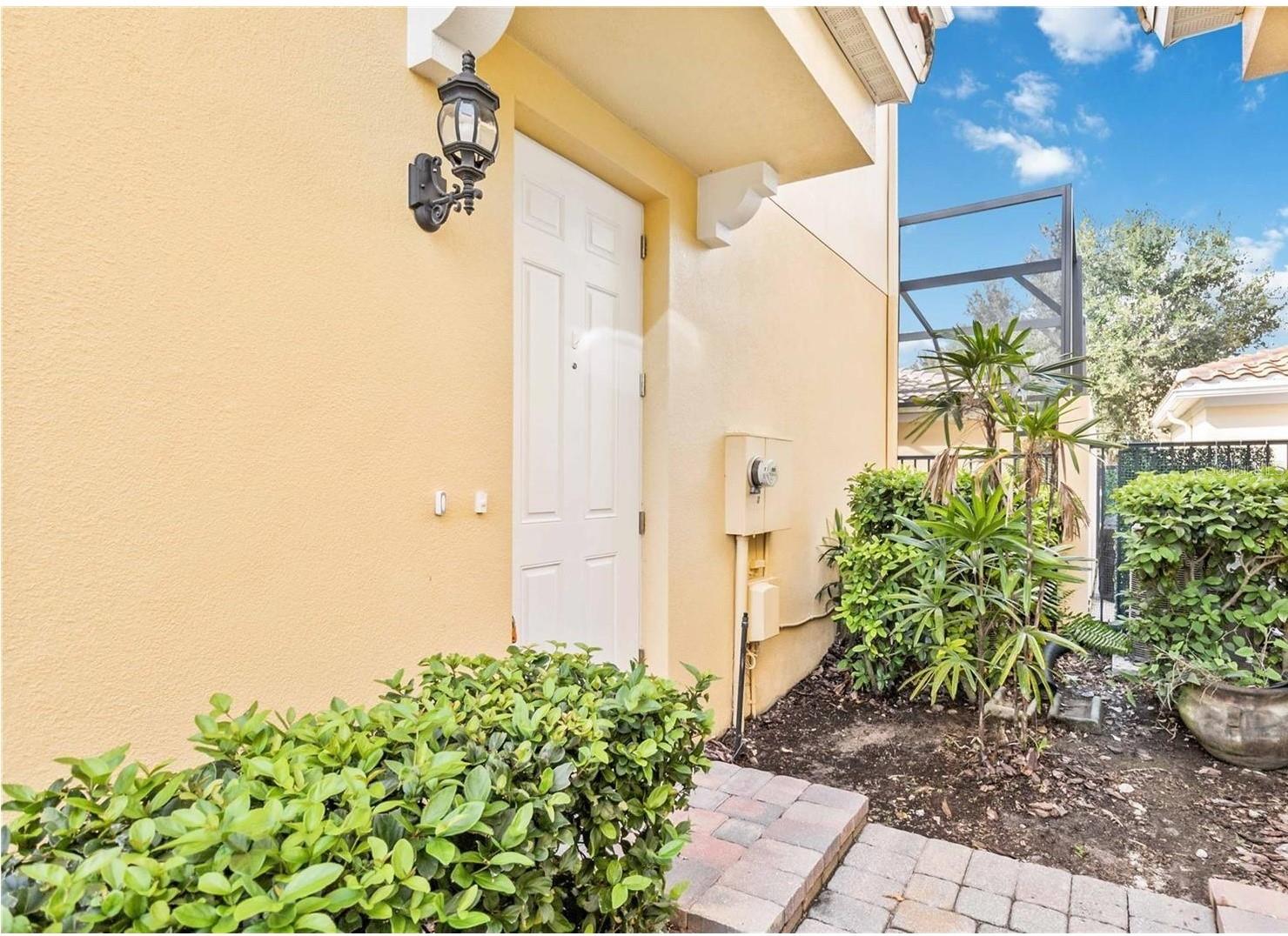 VILLAGEWALK - Residential