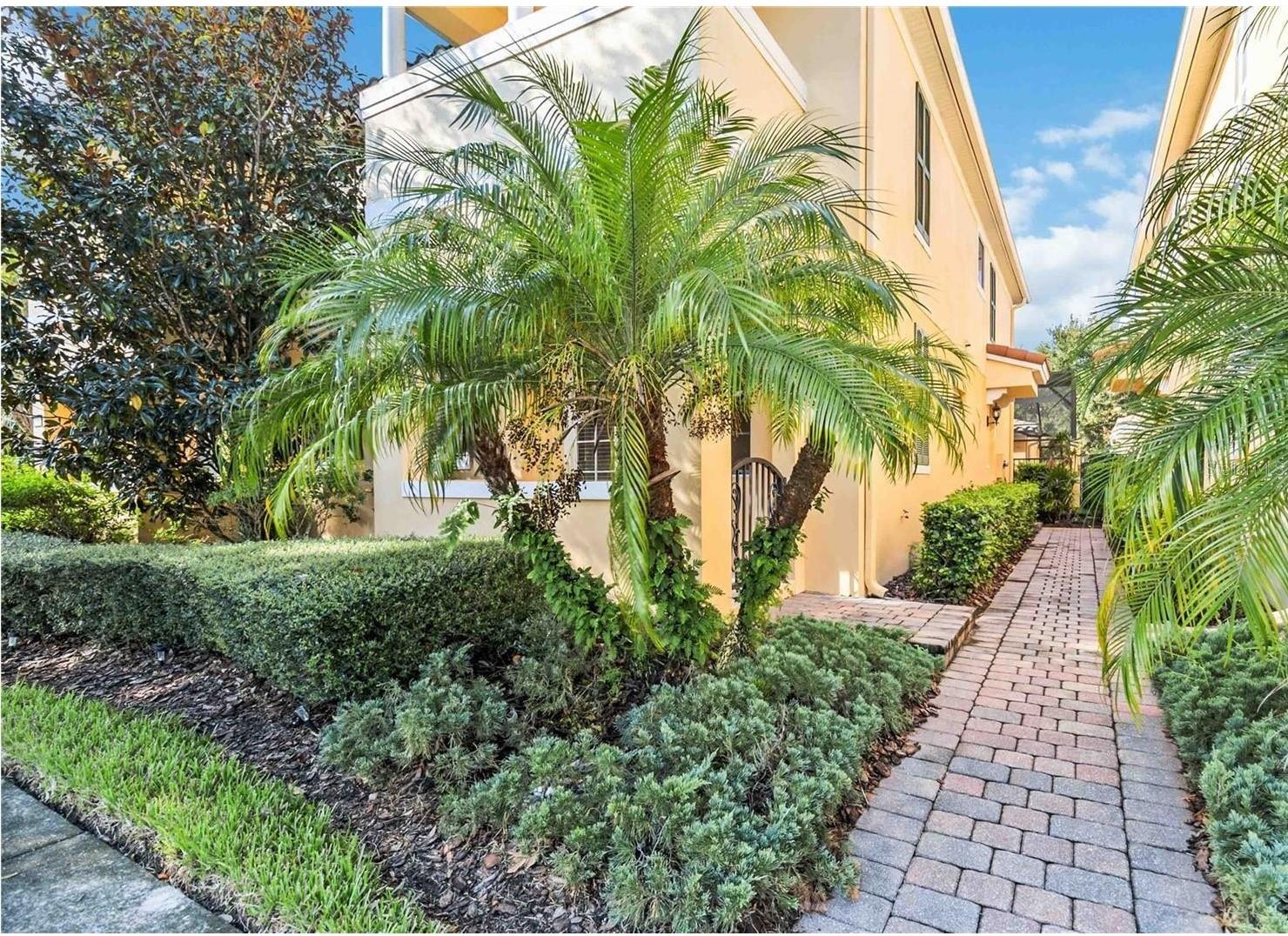 VILLAGEWALK - Residential