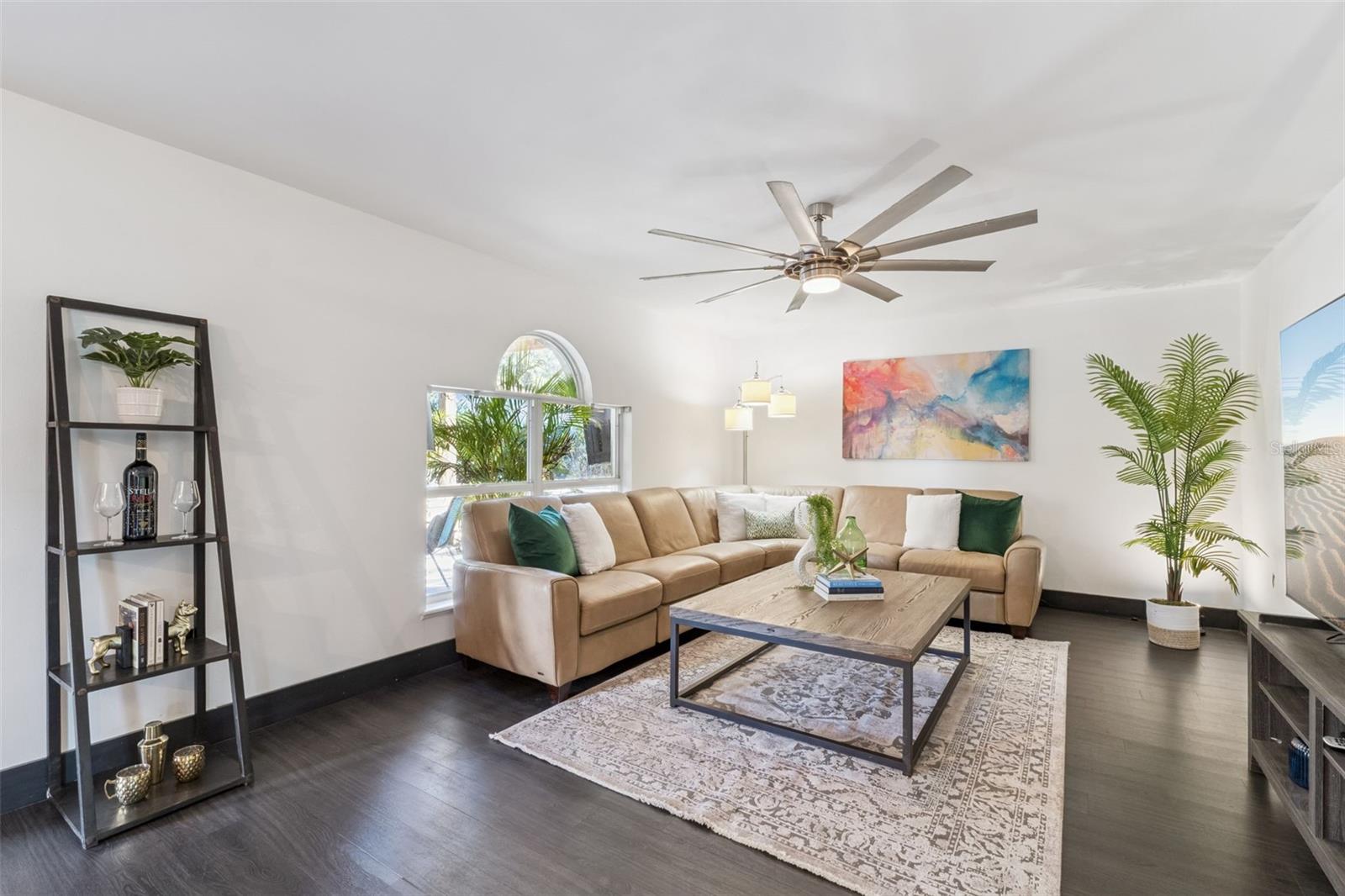 LAKEVIEW RESERVE 46/149 - Residential