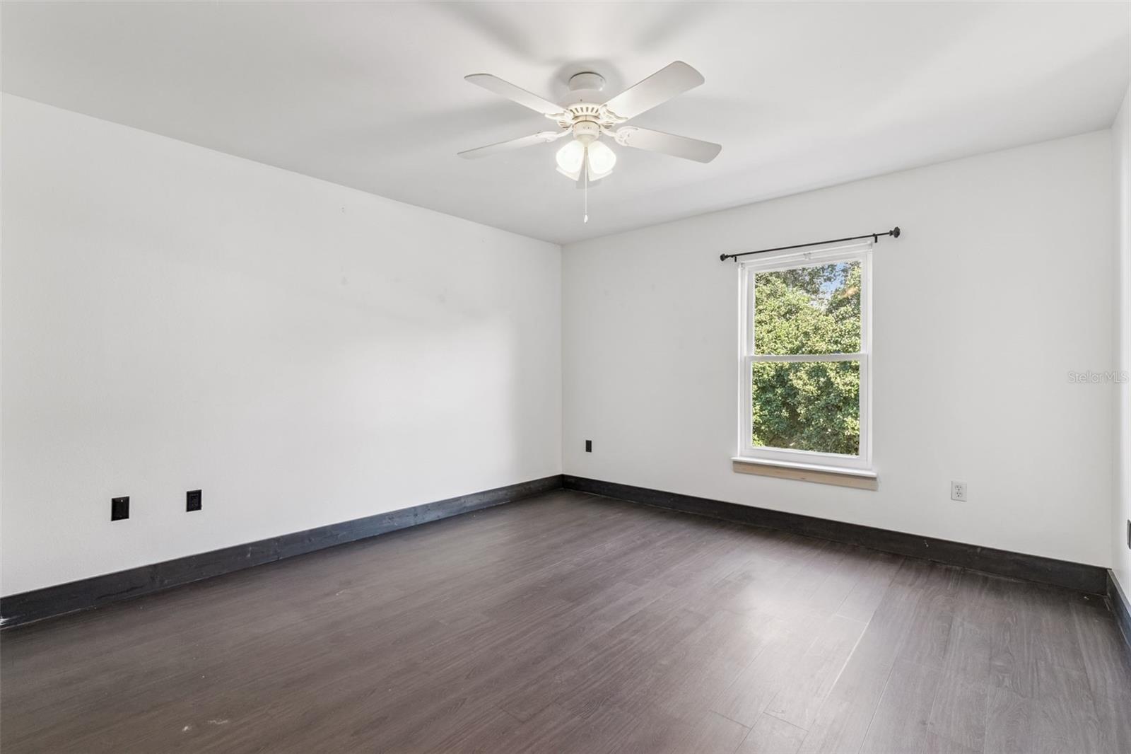 LAKEVIEW RESERVE 46/149 - Residential