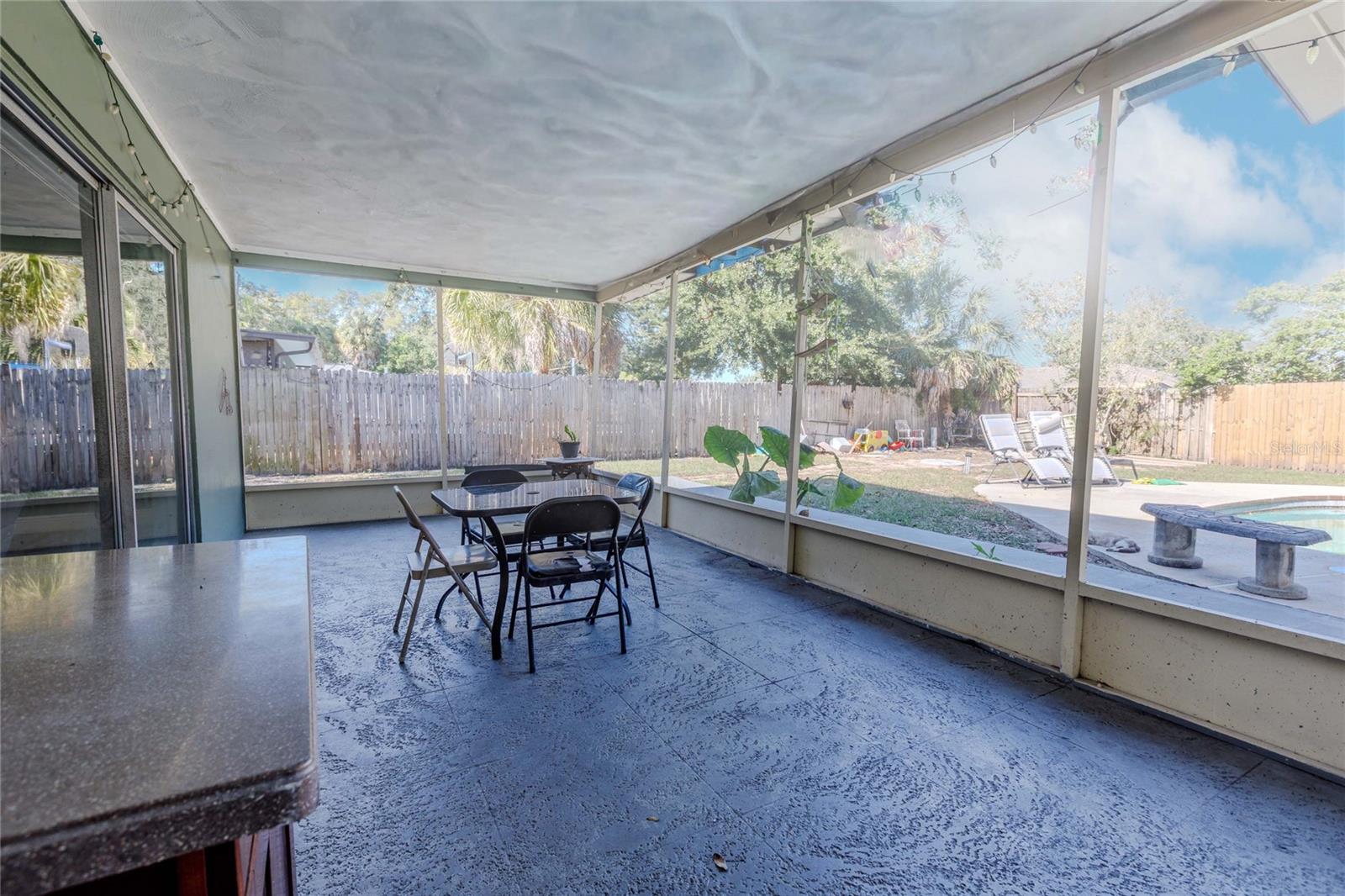 BRANDON COUNTRY ESTATES UNIT N - Residential