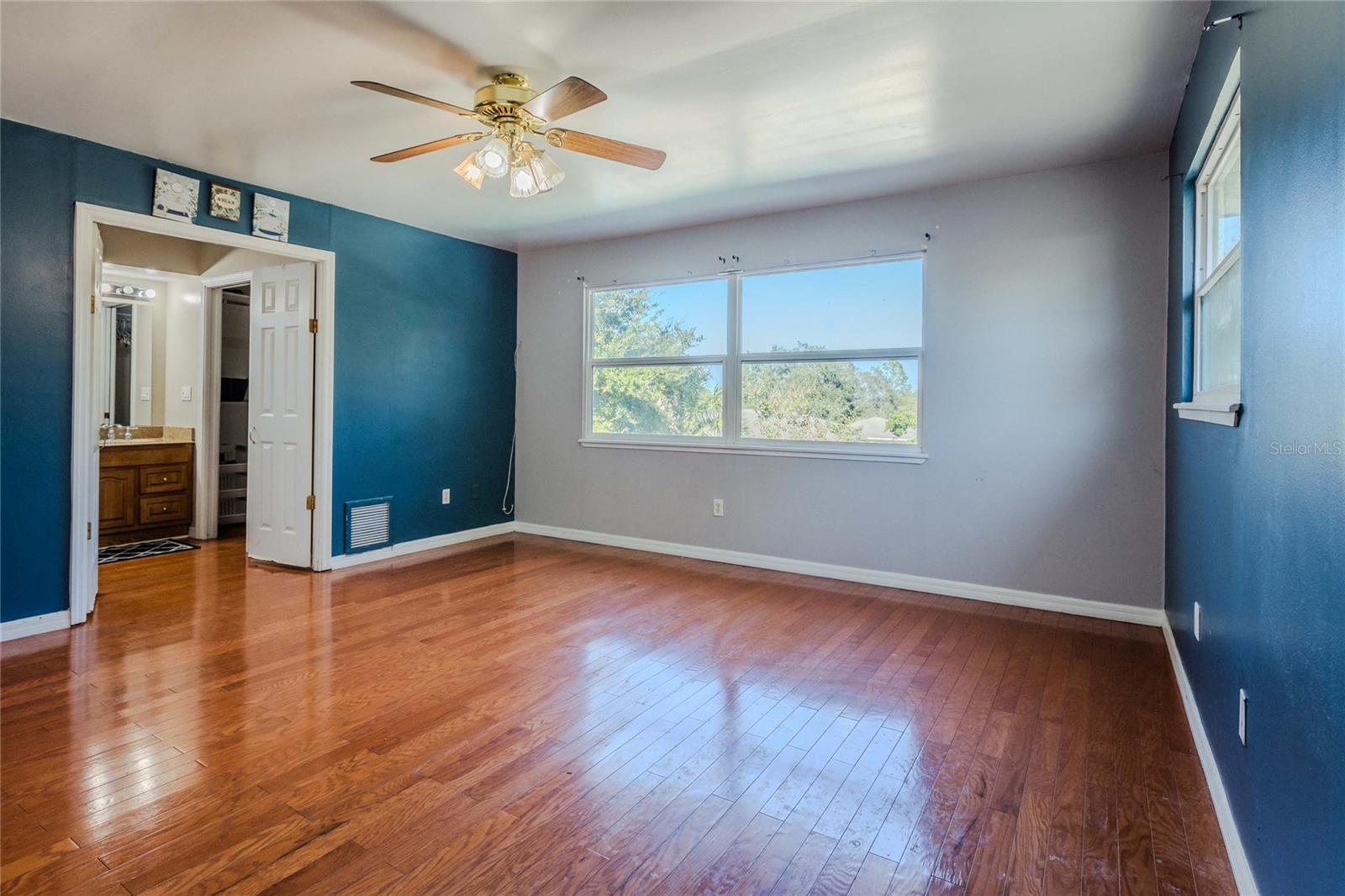 BRANDON COUNTRY ESTATES UNIT N - Residential