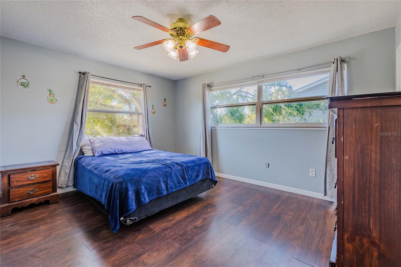 BRANDON COUNTRY ESTATES UNIT N - Residential