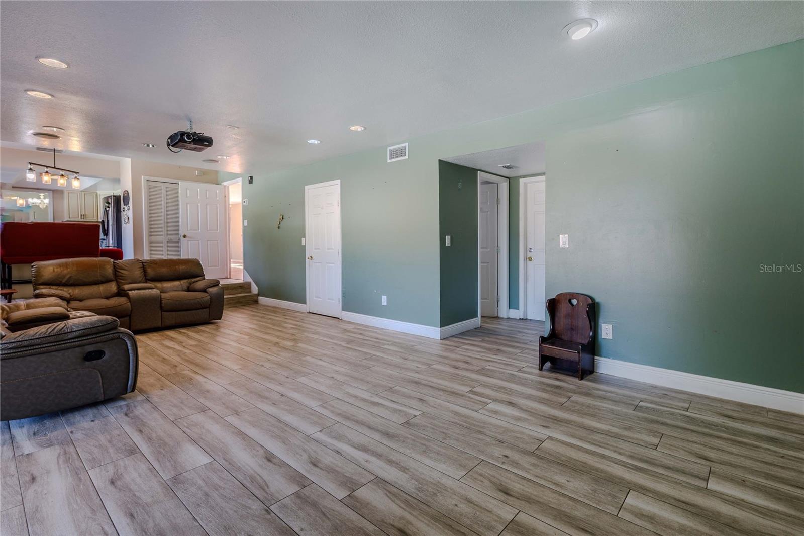 BRANDON COUNTRY ESTATES UNIT N - Residential