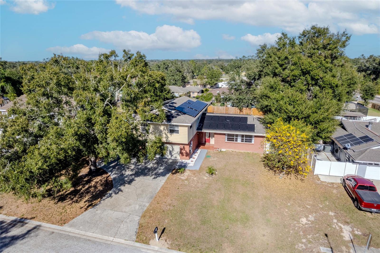 BRANDON COUNTRY ESTATES UNIT N - Residential