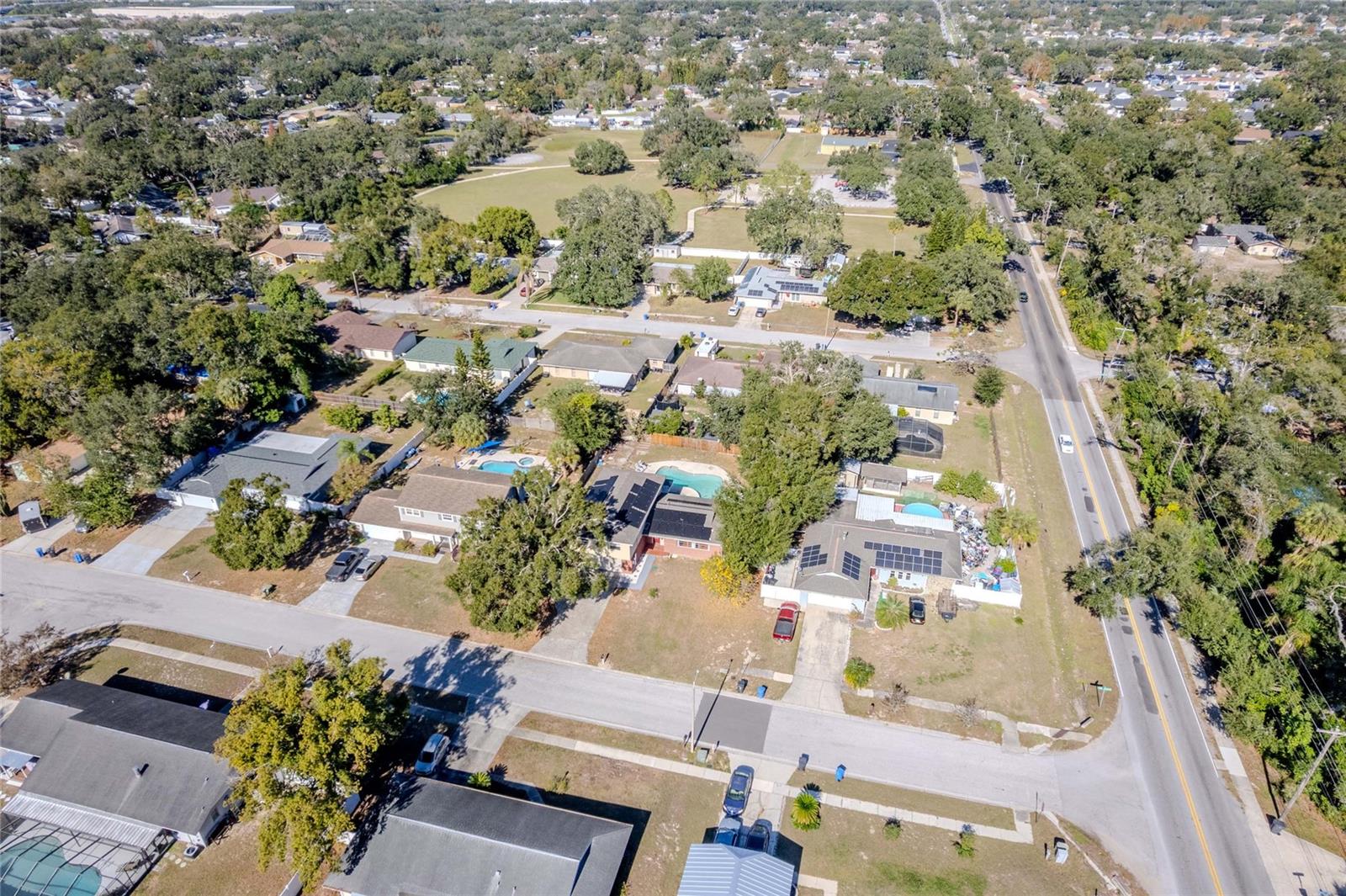 BRANDON COUNTRY ESTATES UNIT N - Residential