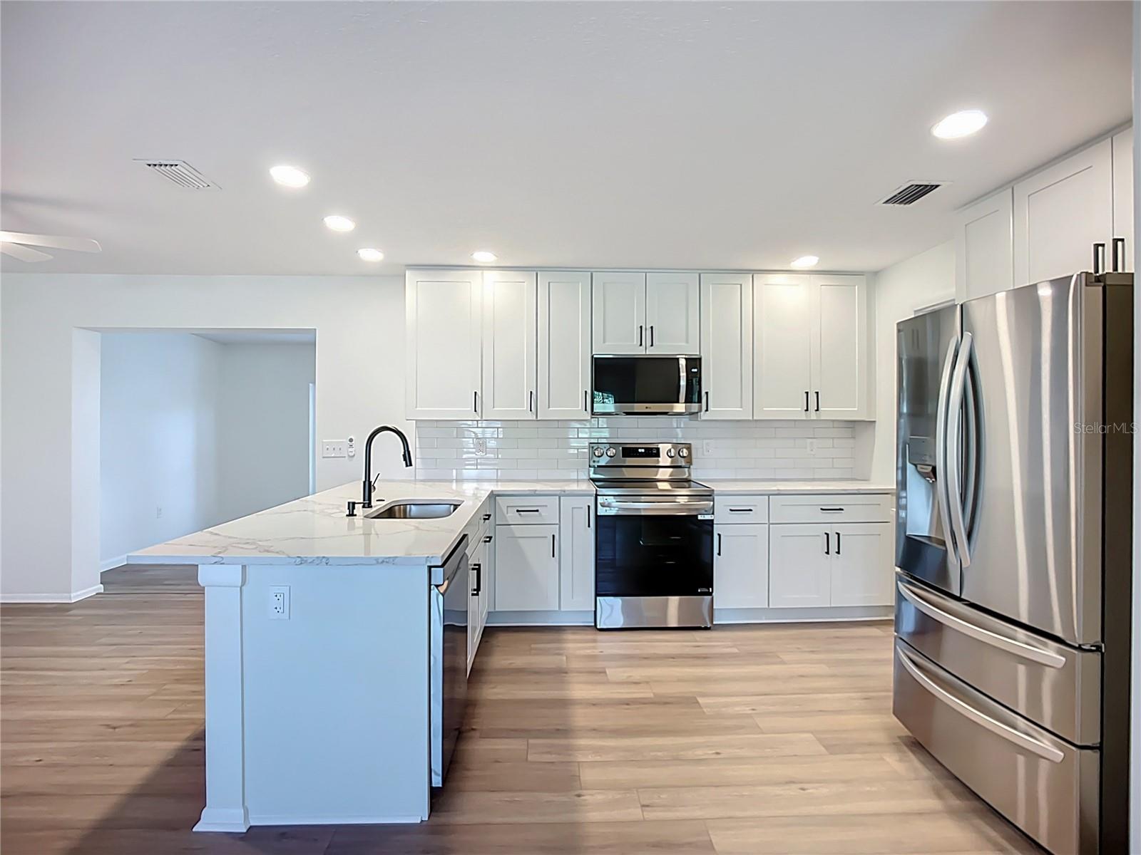 CASA DEL SOL FIFTH UNIT - Residential