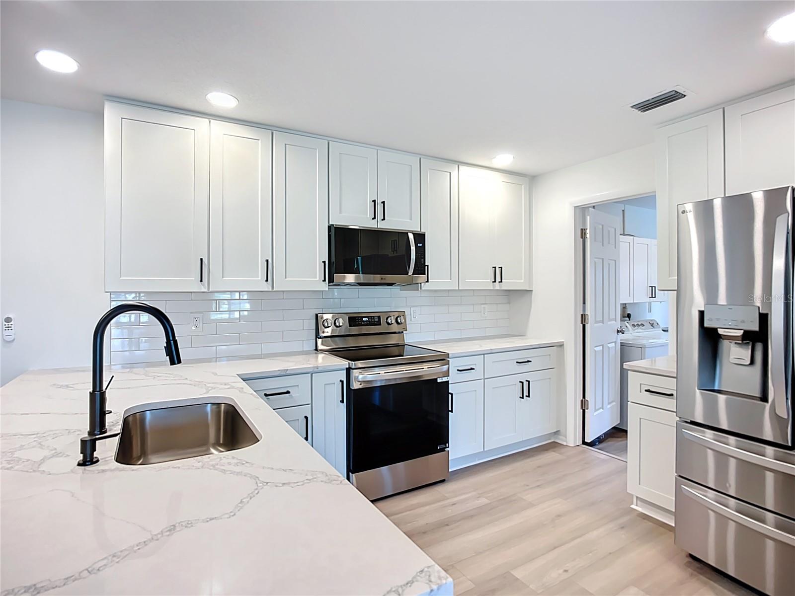 CASA DEL SOL FIFTH UNIT - Residential