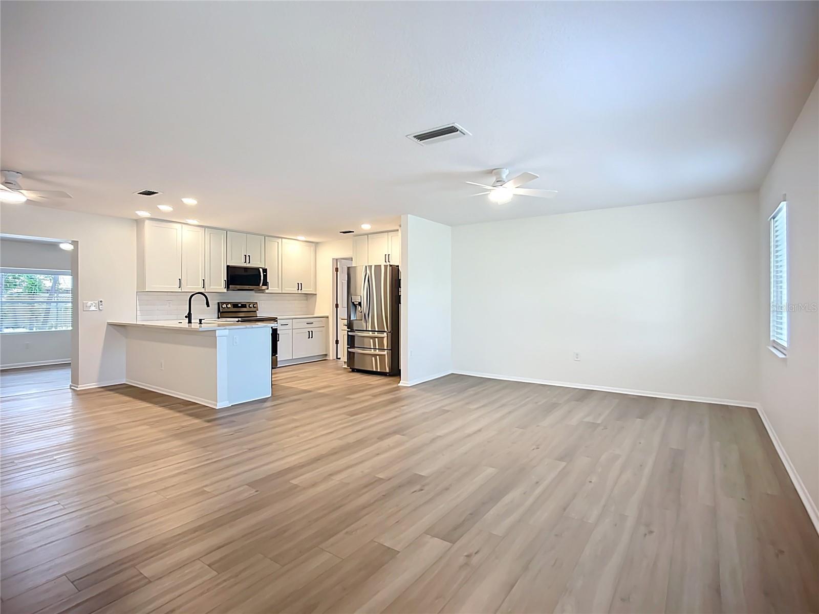CASA DEL SOL FIFTH UNIT - Residential