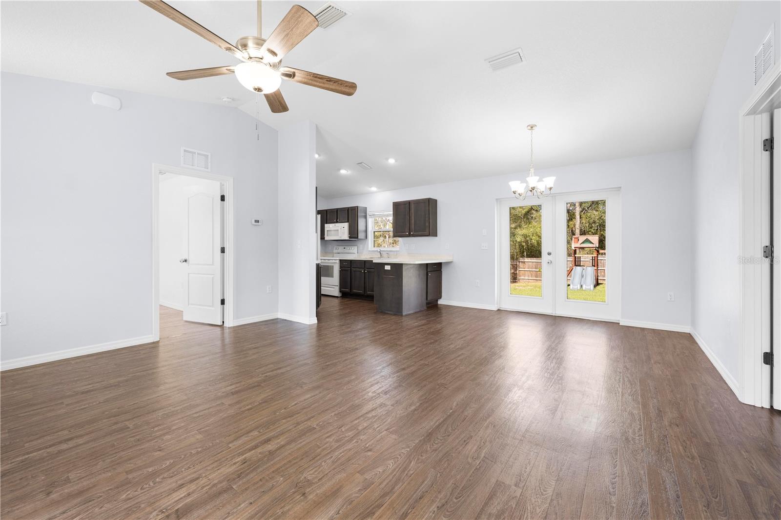 CITRUS SPGS UNIT 04 - Residential