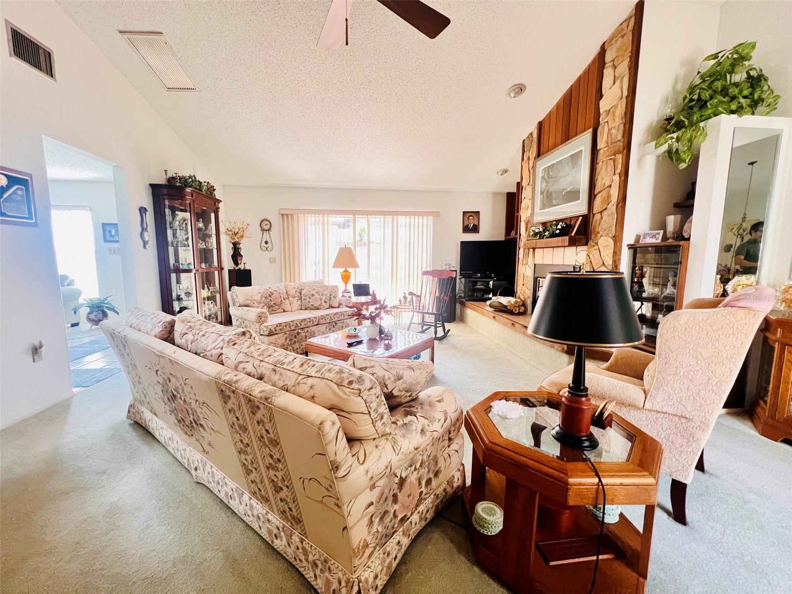 FOXWOOD - Residential