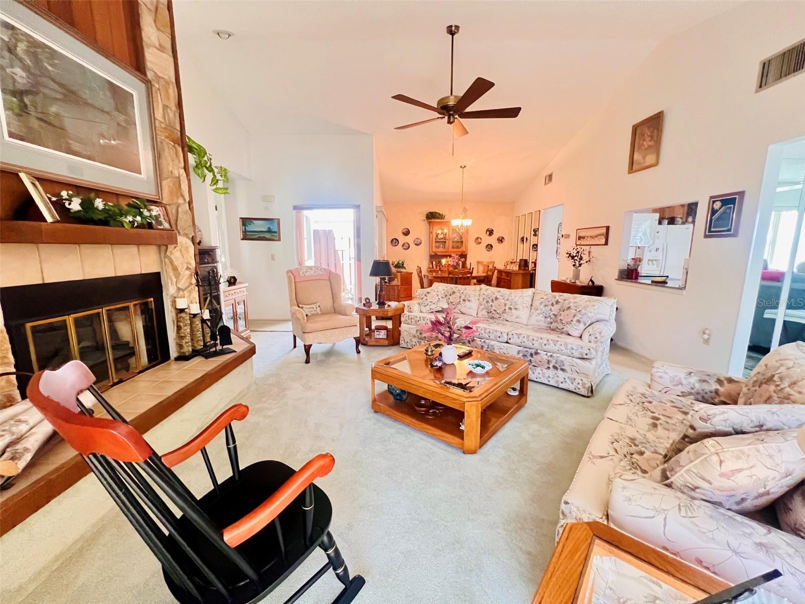 FOXWOOD - Residential