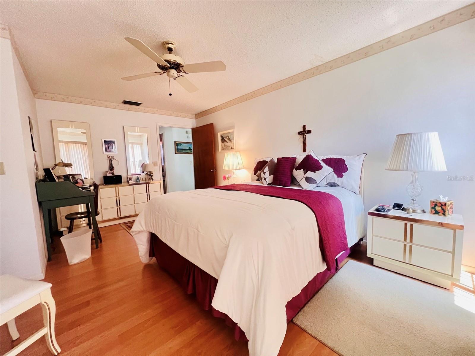 FOXWOOD - Residential