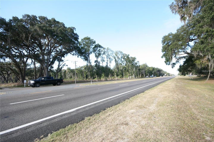 Photo 1 of 5 — US HWY 301-6 ACRES, CITRA, FL 32113