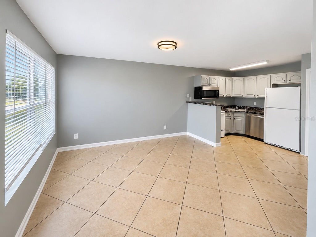 Photo of Orlando, FL 32811 (MLS # O6441852)