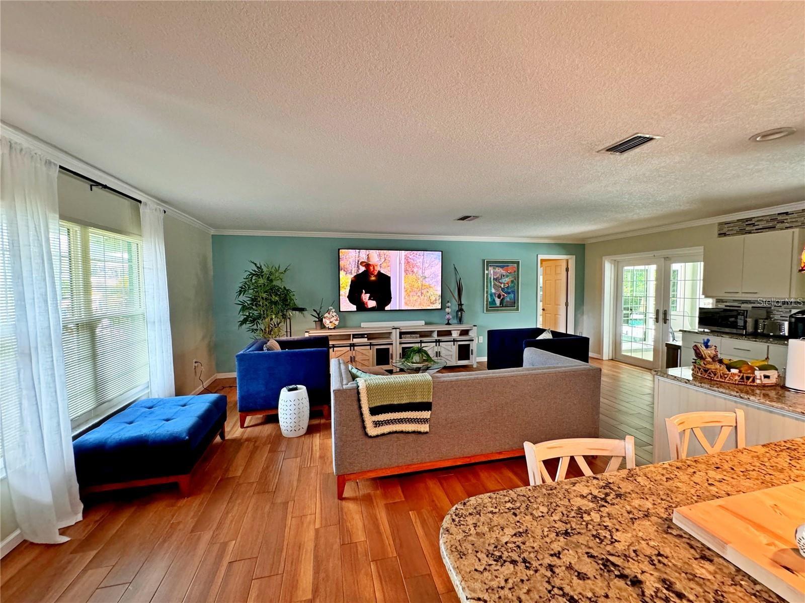 THE MEADOWS - Residential Lease