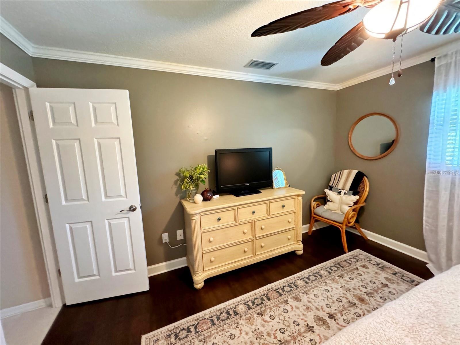 THE MEADOWS - Residential Lease