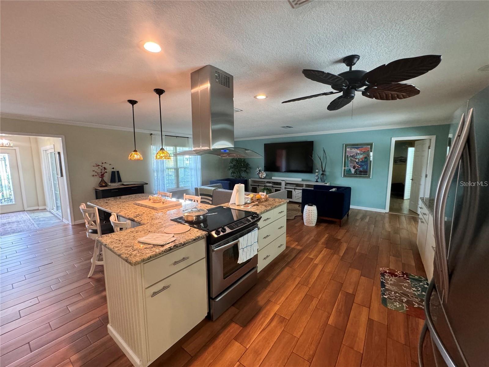 THE MEADOWS - Residential Lease