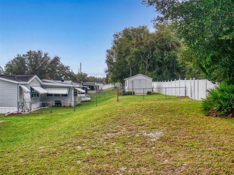 A home in DEBARY