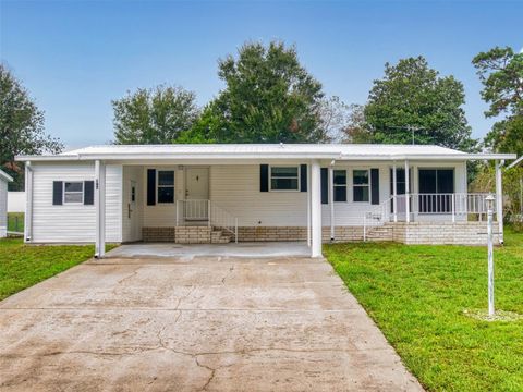 A home in DEBARY