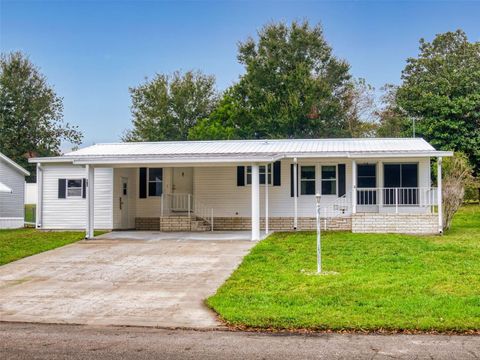 A home in DEBARY