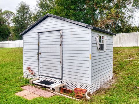 A home in DEBARY