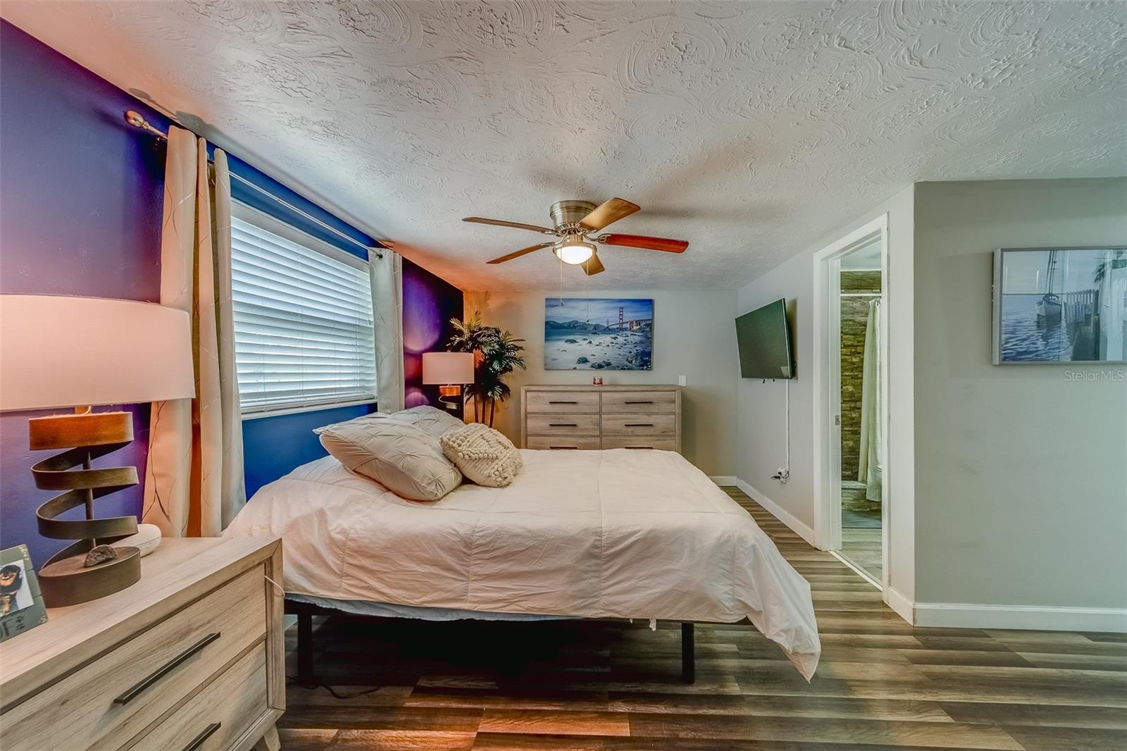 ALOHA GARDENS - Residential