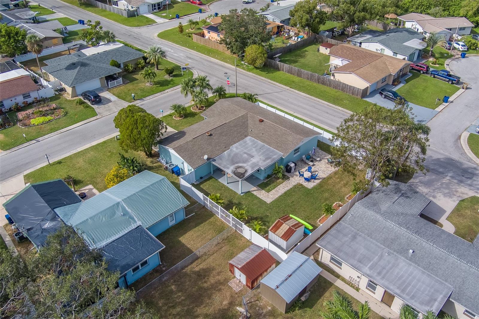 ALOHA GARDENS - Residential