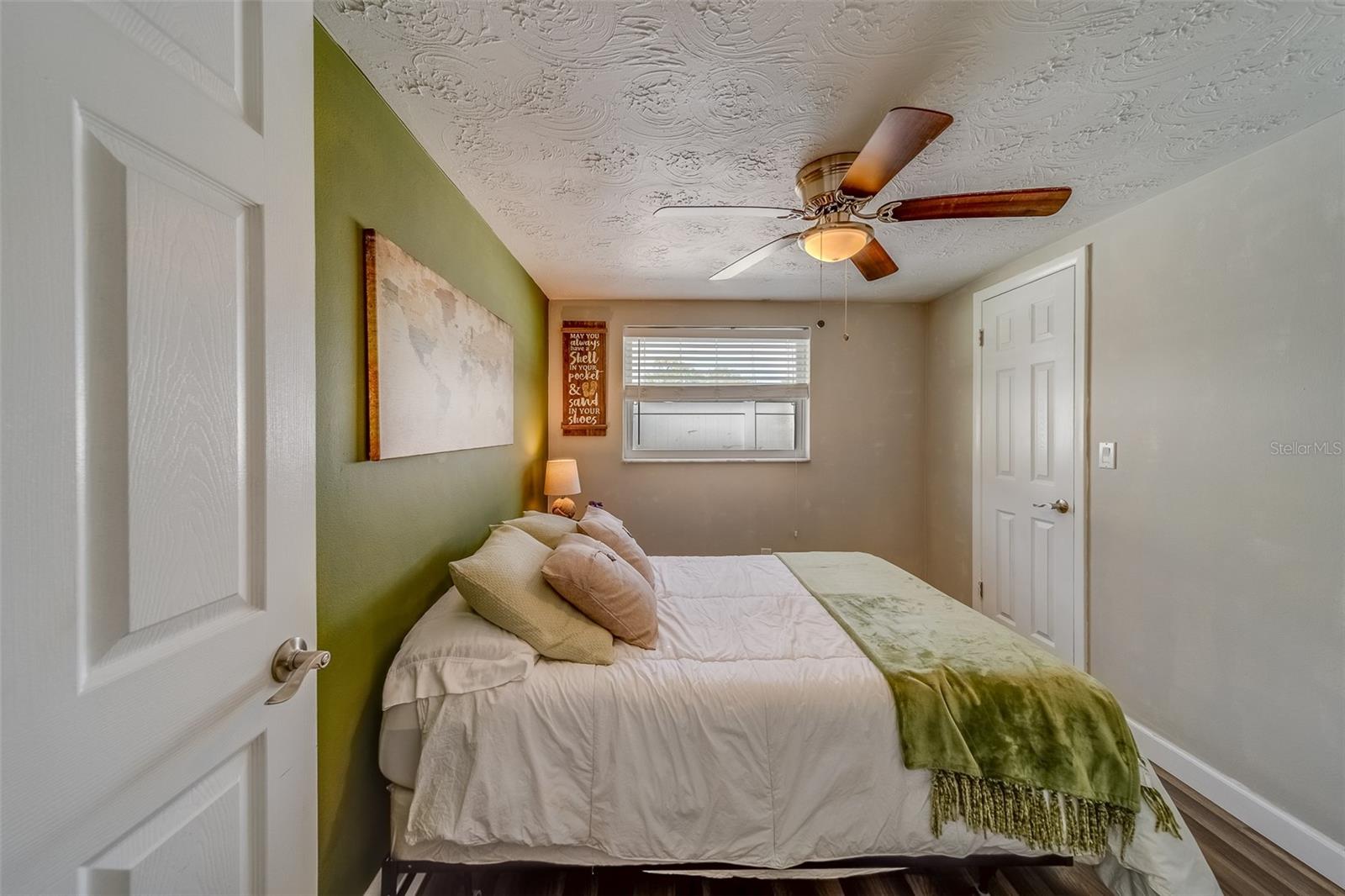 ALOHA GARDENS - Residential